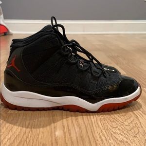 Used Jordan 11 Retro 2012